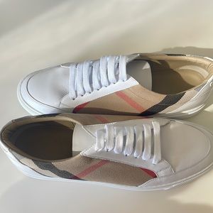 Burberry Sneakers
